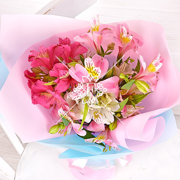 Нежность в каждом лепестке - букет из альстромерий